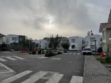 Arriendo Mensual / Casa / Peñaflor