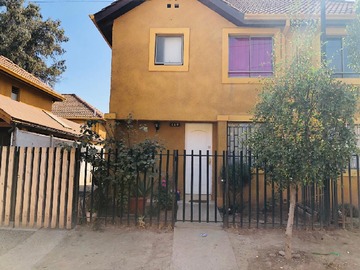 Arriendo Mensual / Casa / Peñaflor