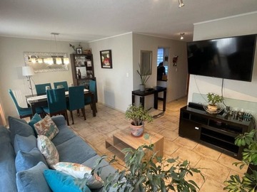 Arriendo Mensual / Casa / Peñaflor