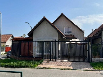 Arriendo Mensual / Casa / Peñaflor