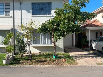 Arriendo Mensual / Casa / Peñaflor