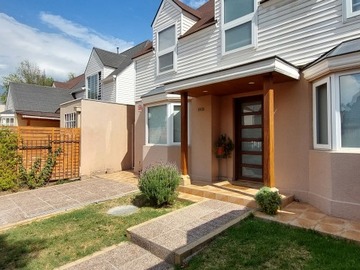 Arriendo Mensual / Casa / Peñalolén