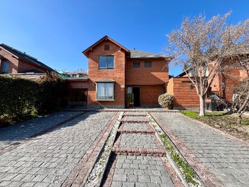 Arriendo Mensual / Casa / Peñalolén