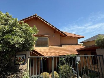 Arriendo Mensual / Casa / Peñalolén
