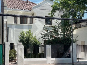 Arriendo Mensual / Casa / Providencia