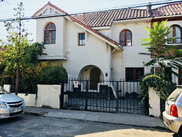 Arriendo Mensual / Casa / Providencia