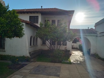 Arriendo Mensual / Casa / Providencia