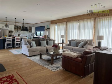 Arriendo Mensual / Casa / Puerto Varas