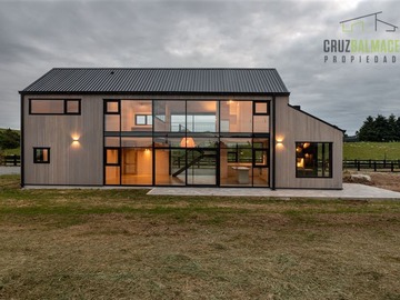 Arriendo Mensual / Casa / Puerto Varas