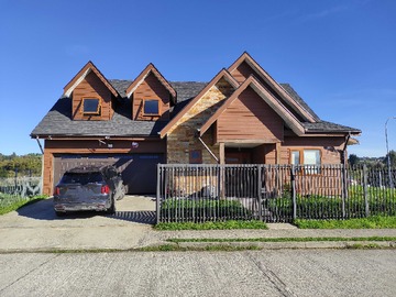 Arriendo Mensual / Casa / Puerto Varas