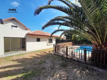 Arriendo Mensual / Casa / Quintero