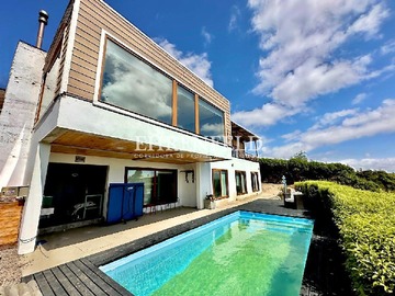 Arriendo Mensual / Casa / Quintero