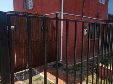 Arriendo Mensual / Casa / Rengo
