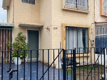 Arriendo Mensual / Casa / San Bernardo