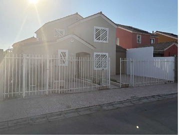 Arriendo Mensual / Casa / San Bernardo