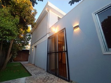Arriendo Mensual / Casa / San Bernardo