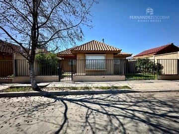 Arriendo Mensual / Casa / San Esteban