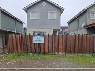 Arriendo Mensual / Casa / San Javier de Loncomilla