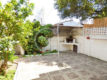 Arriendo Mensual / Casa / San Joaquín