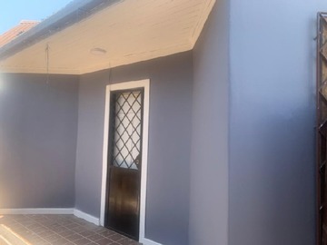 Arriendo Mensual / Casa / San Miguel