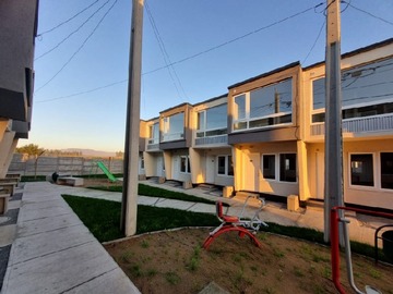 Arriendo Mensual / Casa / San Pedro de la Paz