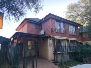 Arriendo Mensual / Casa / Santa Cruz