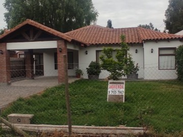 Arriendo Mensual / Casa / Santa Cruz