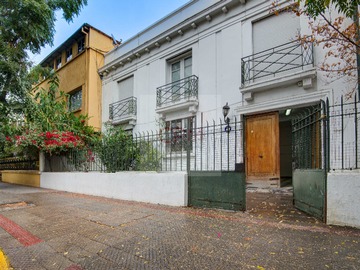 Arriendo Mensual / Casa / Santiago