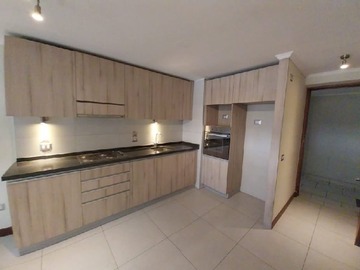 Arriendo Mensual / Casa / Santiago