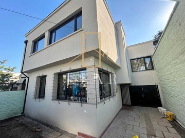 Arriendo Mensual / Casa / Santiago