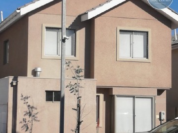 Arriendo Mensual / Casa / Santiago