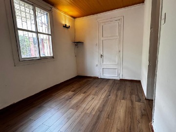 Vista 2: Living comedor