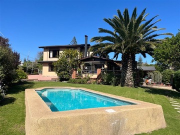 Arriendo Mensual / Casa / Santo Domingo