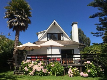 Arriendo Mensual / Casa / Santo Domingo