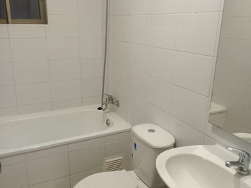 Baño 1 en primer piso