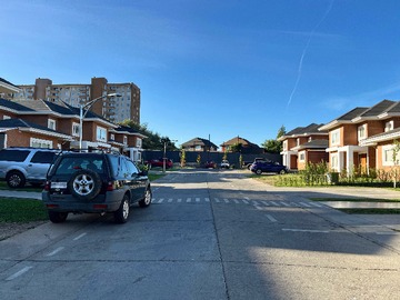 Vista delantera del condominio