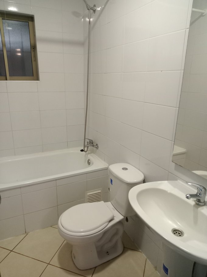 Baño 1 en primer piso