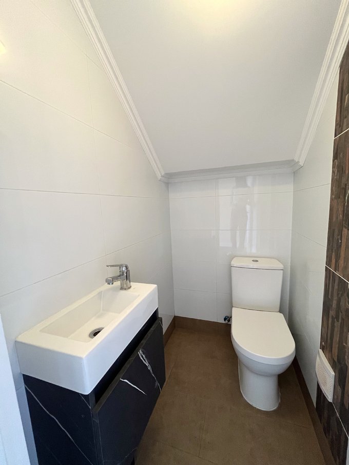 Baño 3 (de visitas)