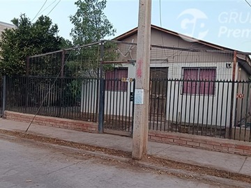 Arriendo Mensual / Casa / Til til