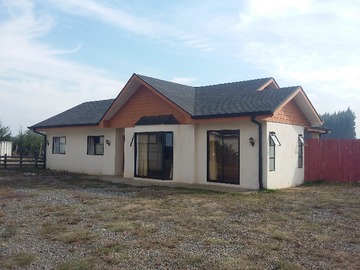 Arriendo Mensual / Casa / Victoria