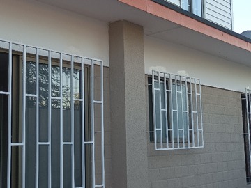 Lateral