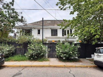 Arriendo Mensual / Casa / Vitacura