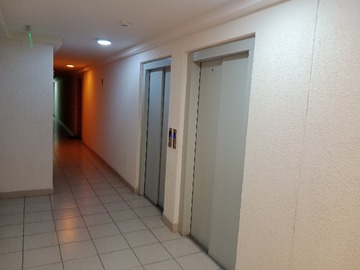 2 Ascensores para todo el edificio