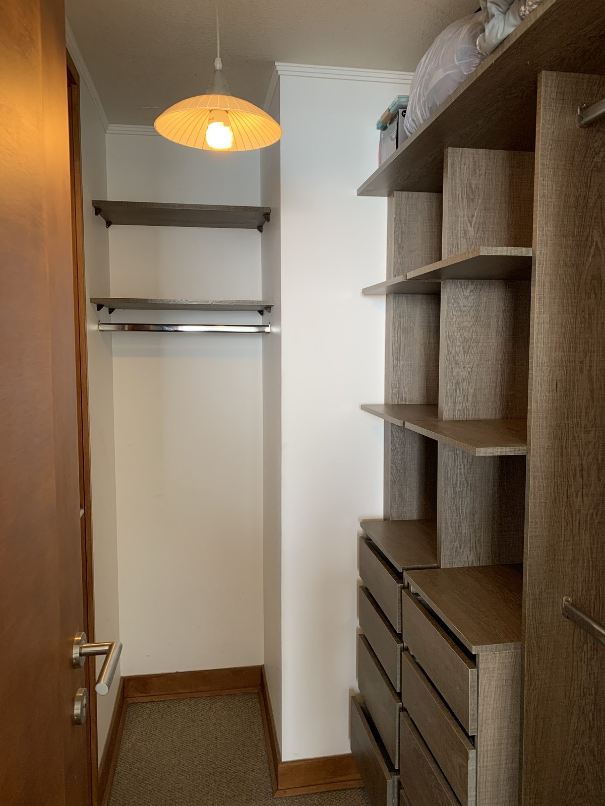 Walking Closet 