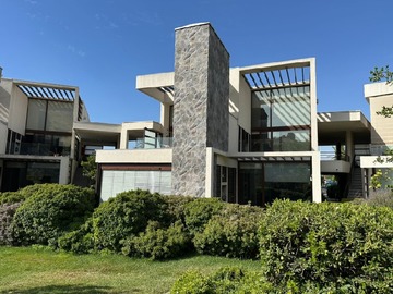 Arriendo Mensual / Departamento / Colina