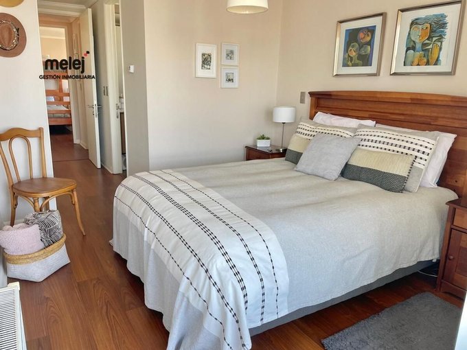 Dormitorio principal con salida a terraza