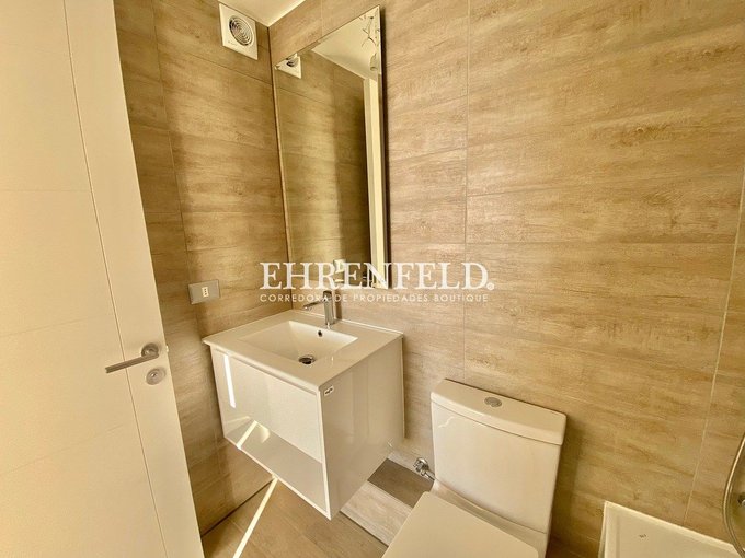 Baño completo pasillo