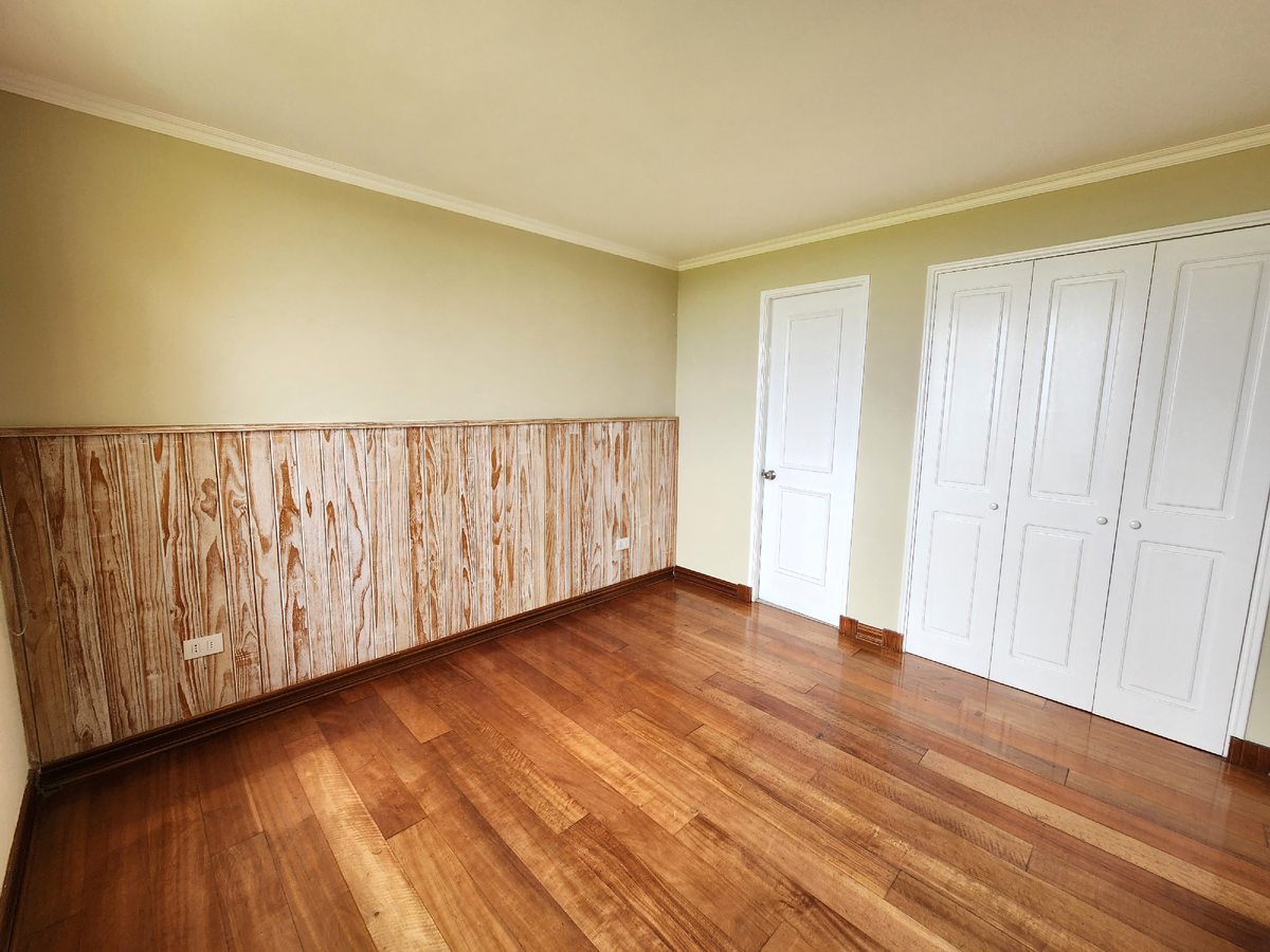 Primer dormitorio (principal).