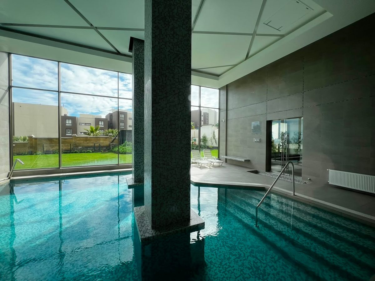 piscina temperada interior