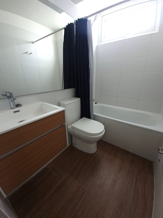 Baño interior (Habitación 2)
